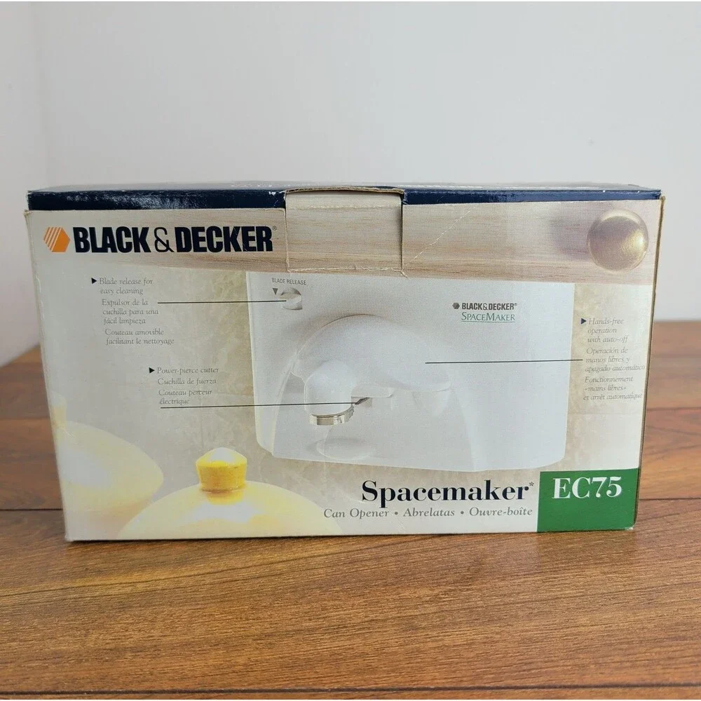 Black & Decker SpaceMaker Under Cabinet Auto Can Opener EC75 White Open Box NEW!